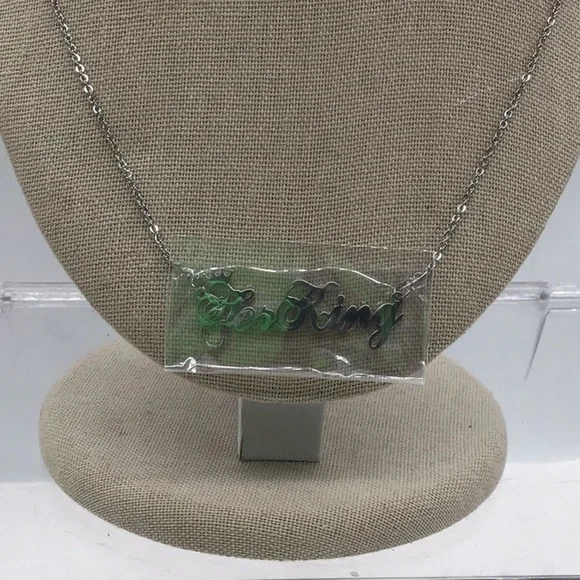 🌼3/$13🌼BUNDLE DEAL! Custom “Her King” Name 18K Plated Necklace - Picture 2 of 7